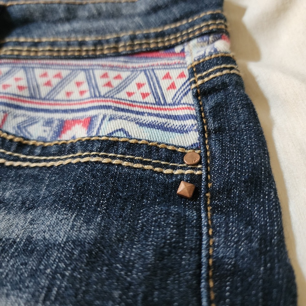 l.e.i. Ashley Lowrise Denim Shorts Junior 5 Blue Excellent Crochet Fringe Boho - Picture 7 of 11